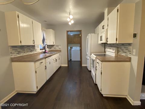 11415 Mausel St, Eagle River, AK 99577 photo 6