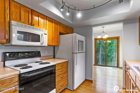 8982 W Parkview Terrace Loop, Eagle River, AK 99577 photo 12