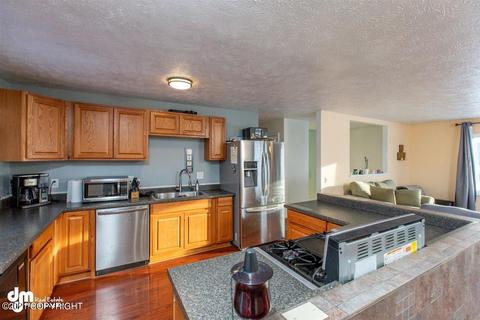 8111 E 20th Ave, Anchorage, AK 99504 photo 3