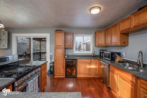 8111 E 20th Ave, Anchorage, AK 99504 photo 2