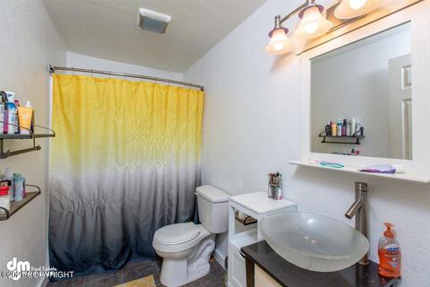 8111 E 20th Ave, Anchorage, AK 99504 photo 17