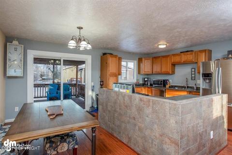 8111 E 20th Ave, Anchorage, AK 99504 photo 5