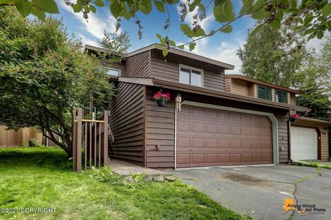 1820 Commodore Dr, Anchorage, AK 99507 photo 1