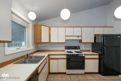 18138 Hidden Falls Ave, Eagle River, AK 99577 photo 9