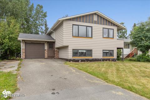 4931 E 5th Ave, Anchorage, AK 99504 photo 1