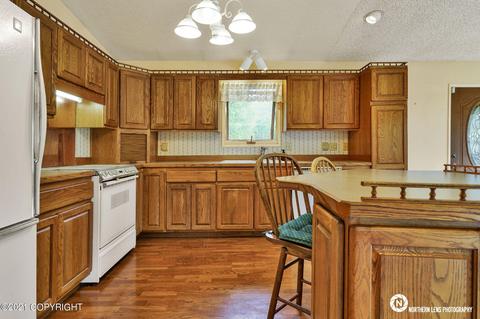 19533 Eagle River Rd, Eagle River, AK 99577 photo 14