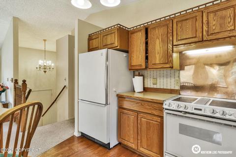 19533 Eagle River Rd, Eagle River, AK 99577 photo 13