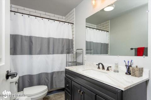 3900 Amber Bay Loop, Anchorage, AK 99515 photo 22