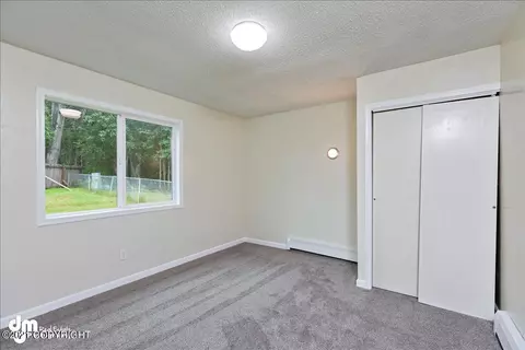 8510 Shrub Ct, Anchorage, AK 99504 photo 12