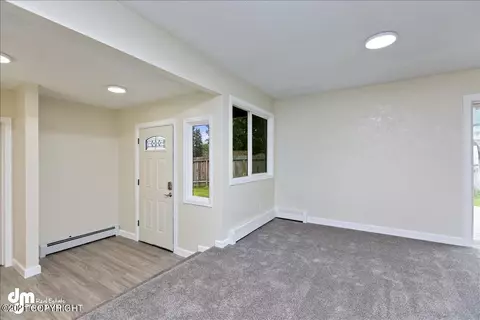 8510 Shrub Ct, Anchorage, AK 99504 photo 3