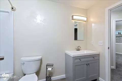 8510 Shrub Ct, Anchorage, AK 99504 photo 9