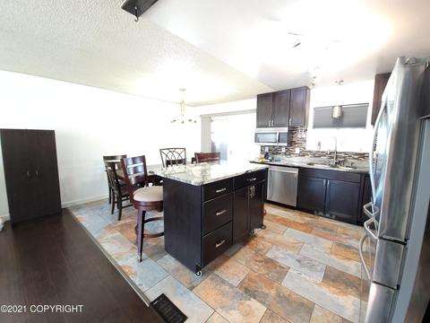 6650 Eileen Cir, Anchorage, AK 99507 photo 6