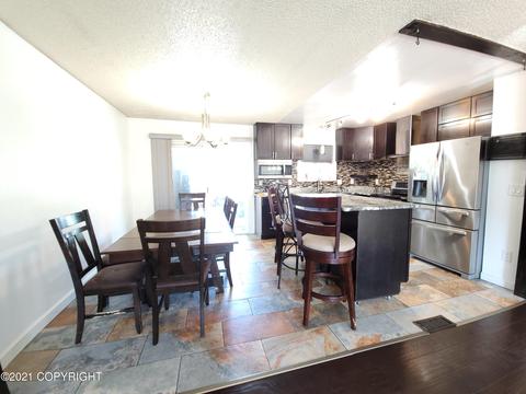 6650 Eileen Cir, Anchorage, AK 99507 photo 3