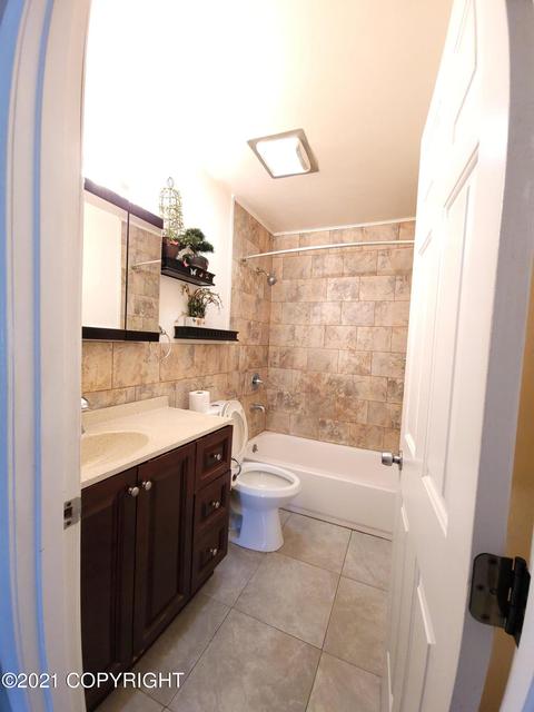 6650 Eileen Cir, Anchorage, AK 99507 photo 5