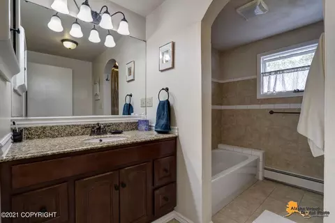 4319 E 5th Ave, Anchorage, AK 99508 photo 30