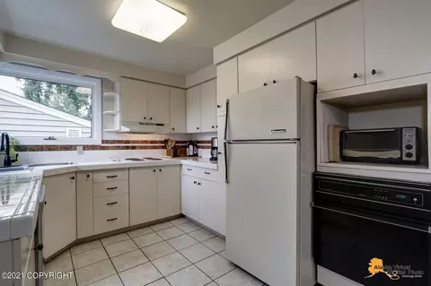 4319 E 5th Ave, Anchorage, AK 99508 photo 15