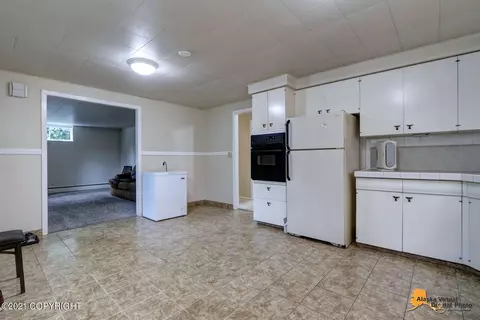 4319 E 5th Ave, Anchorage, AK 99508 photo 33