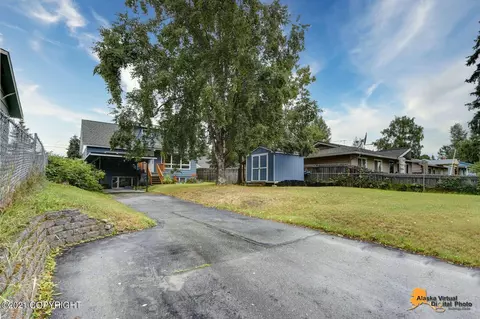 4319 E 5th Ave, Anchorage, AK 99508 photo 4