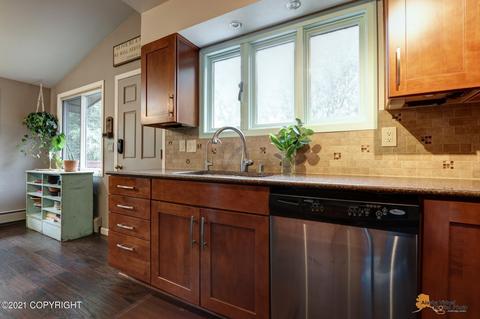 5311 E 98th Ave, Anchorage, AK 99507 photo 16