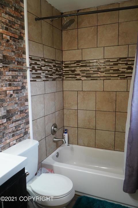 5826 E 9th Ct, Anchorage, AK 99504 photo 17