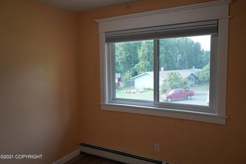 5826 E 9th Ct, Anchorage, AK 99504 photo 10