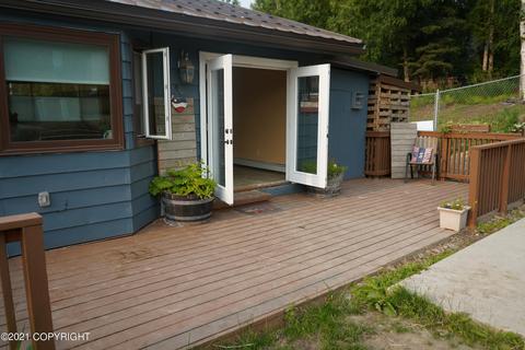 5826 E 9th Ct, Anchorage, AK 99504 photo 30