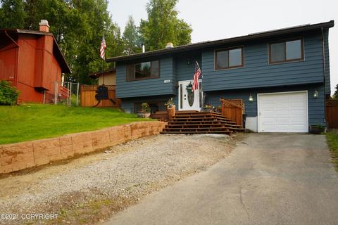 5826 E 9th Ct, Anchorage, AK 99504 photo 2