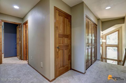 15650 Southpark Loop, Anchorage, AK 99516 photo 31
