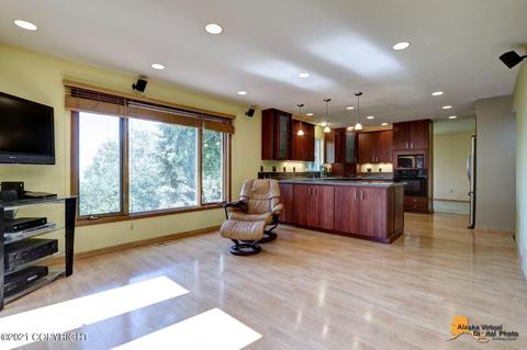 15650 Southpark Loop, Anchorage, AK 99516 photo 25