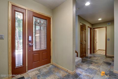 15650 Southpark Loop, Anchorage, AK 99516 photo 12