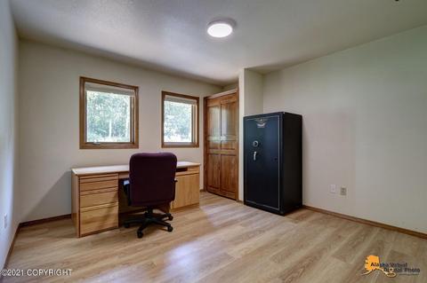 15650 Southpark Loop, Anchorage, AK 99516 photo 27
