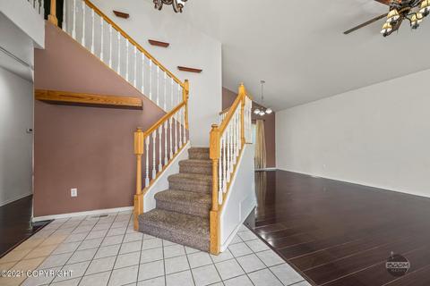 8400 Berry Patch Dr, Anchorage, AK 99502 photo 6
