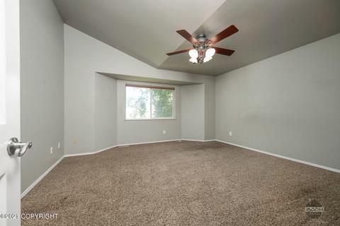 8400 Berry Patch Dr, Anchorage, AK 99502 photo 26