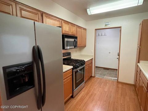 3285 Wiley Post Loop, Anchorage, AK 99517 photo 3