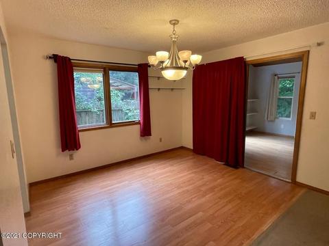 3285 Wiley Post Loop, Anchorage, AK 99517 photo 5