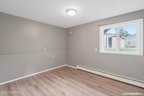 6721 E 12th Ave, Anchorage, AK 99504 photo 17