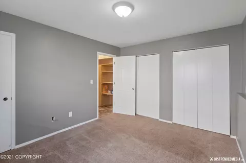 6721 E 12th Ave, Anchorage, AK 99504 photo 14