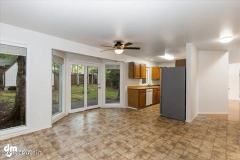19400 Verdant Cir, Eagle River, AK 99577 photo 8