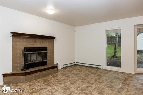 19400 Verdant Cir, Eagle River, AK 99577 photo 7