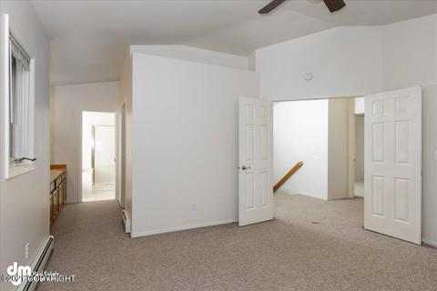 19400 Verdant Cir, Eagle River, AK 99577 photo 17