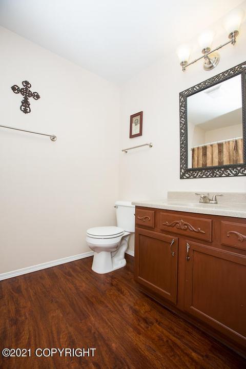 11953 Town Park Cir, Eagle River, AK 99577 photo 16