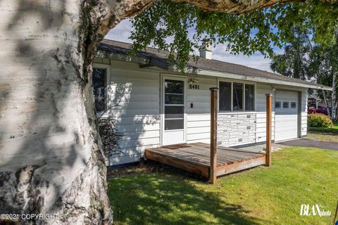 8401 Dagan St, Anchorage, AK 99502 photo 3