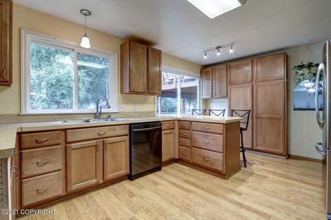 4130 E 66th Ave, Anchorage, AK 99507 photo 7