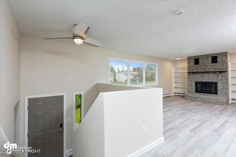 4336 E 6th Ave, Anchorage, AK 99508 photo 5