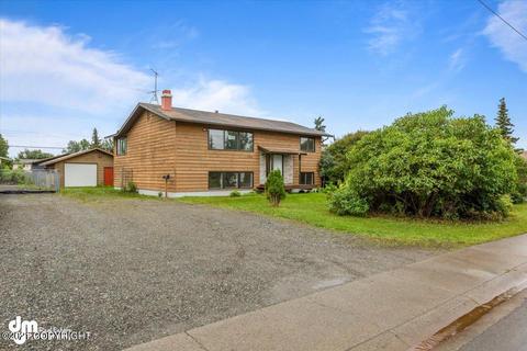 4336 E 6th Ave, Anchorage, AK 99508 photo 4