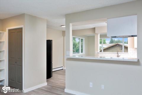 4336 E 6th Ave, Anchorage, AK 99508 photo 17