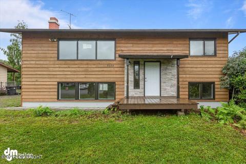 4336 E 6th Ave, Anchorage, AK 99508 photo 1