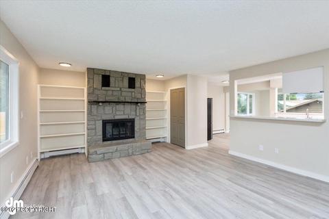 4336 E 6th Ave, Anchorage, AK 99508 photo 8