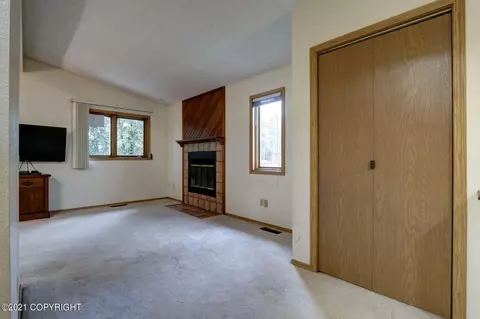 8010 E 32nd Ave, Anchorage, AK 99508 photo 30