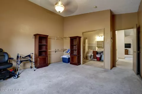 8010 E 32nd Ave, Anchorage, AK 99508 photo 11